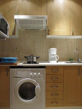 Apartamentos Madrid Hortaleza Eksteriør bilde